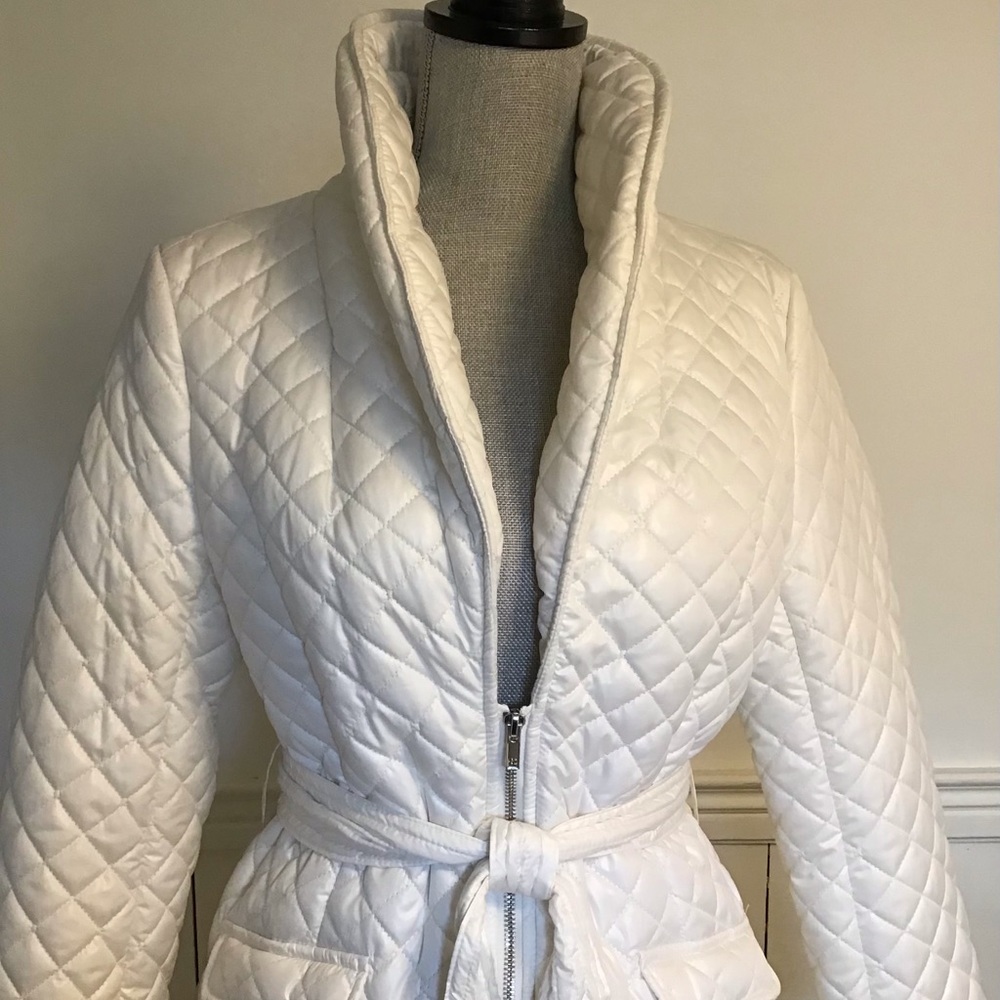 FOEVER 21 Quilted Jacket - Picture 4 of 10